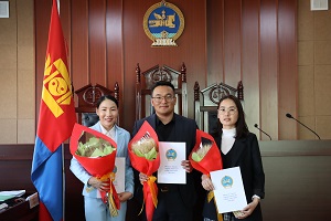 ТӨРИЙН ЖИНХЭНЭ АЛБАН ХААГЧИЙН ТАНГАРАГ ӨРГӨХ ЁСЛОЛ БОЛЛОО